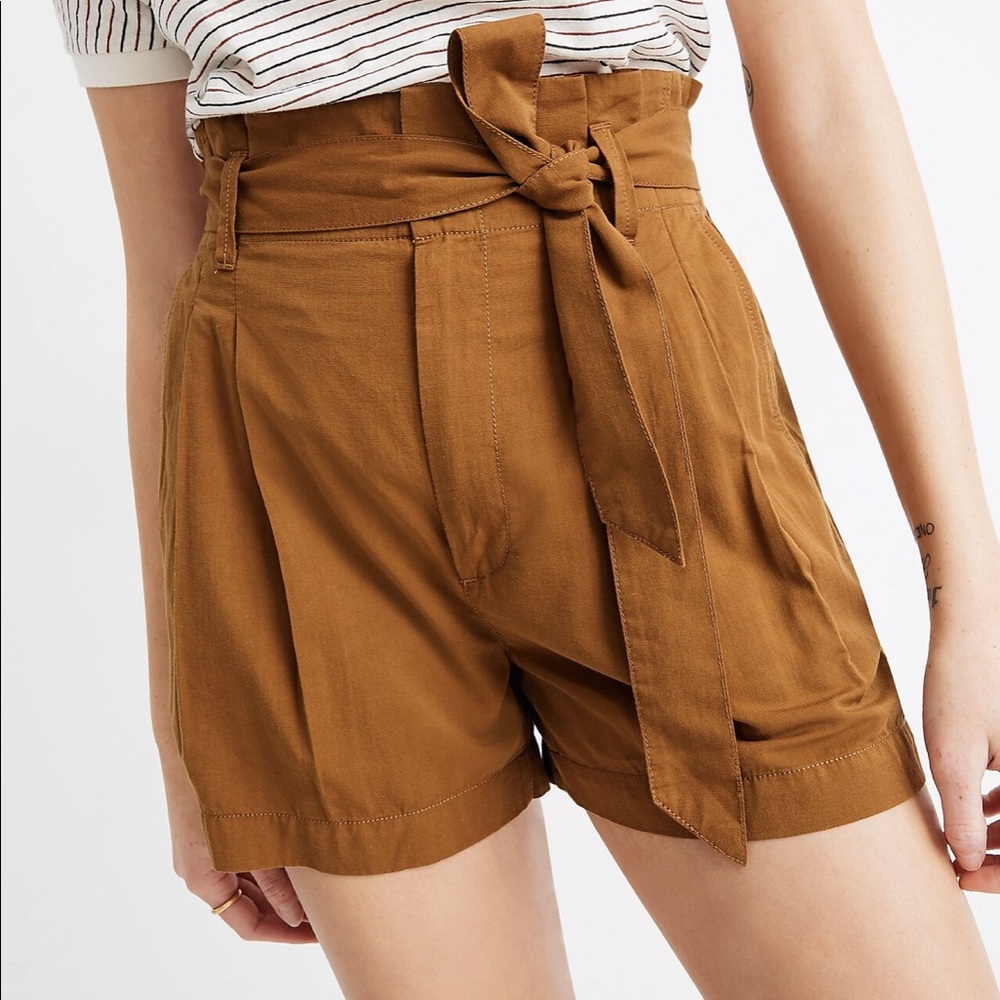 NWT - Madewell Paperbag Shorts - Size 0